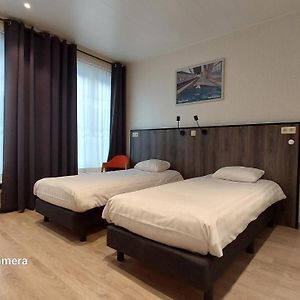 Private Bathroom Twin Room
